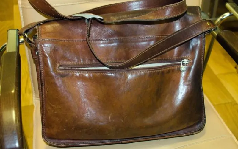 Барнаулец заявил в полицию о краже сумки, которую сам потерял