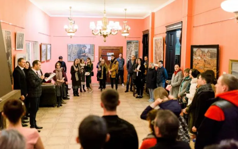 Барнаульцы могут посетить бесплатные мастер-классы по рисованию, лекции и концерт