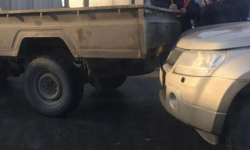 Большая пробка собралась в результате аварии в Барнауле 