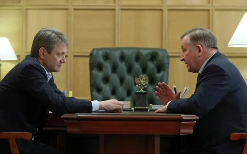 Александр Ткачев получил орден «За заслуги перед Алтайским краем»