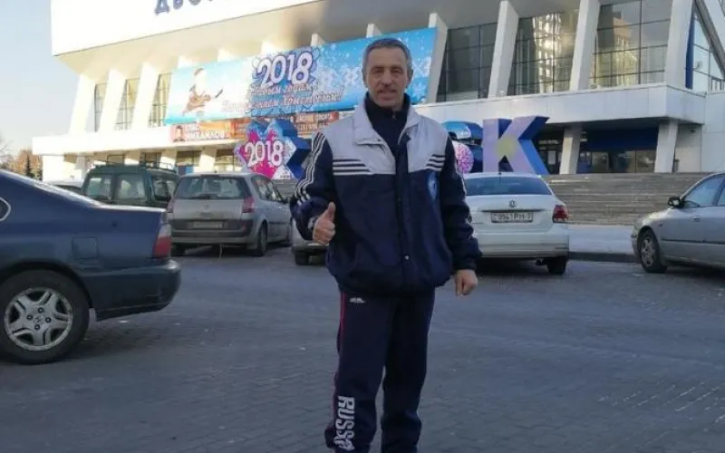 Алтайский морж принимает участие в третьем этапе Кубка мира по зимнему плаванию 