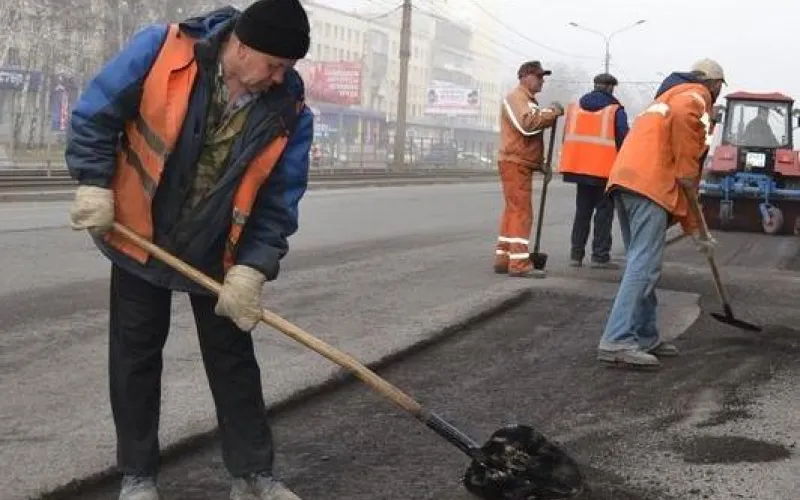 Сезон ремонта дорог начался в Барнауле