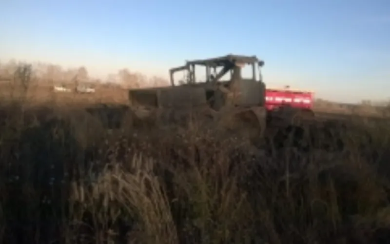 Трактор сгорел в Павловском районе