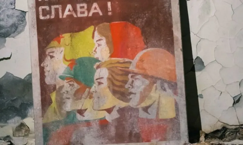 Алтайский краеведческий музей откроет выставку советских плакатов