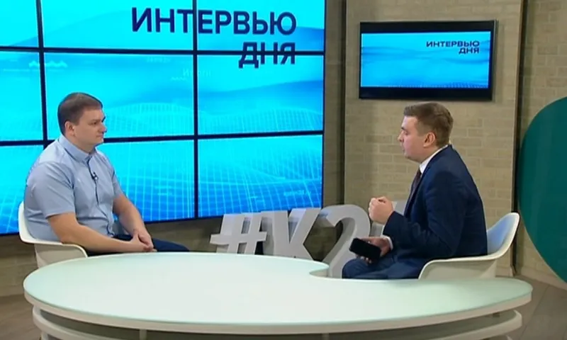 Директор автошколы рассказал, как вести себя на заснеженных дорогах