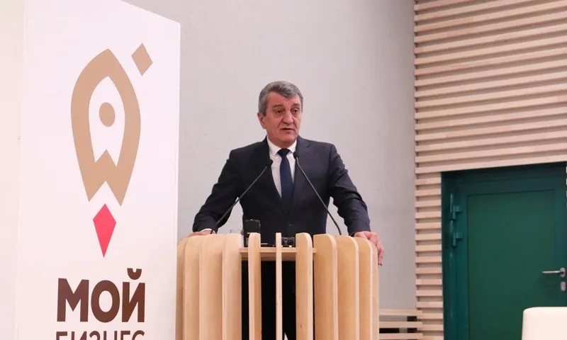 Сергей Меняйло заверил алтайских предпринимателей в поддержке государства 