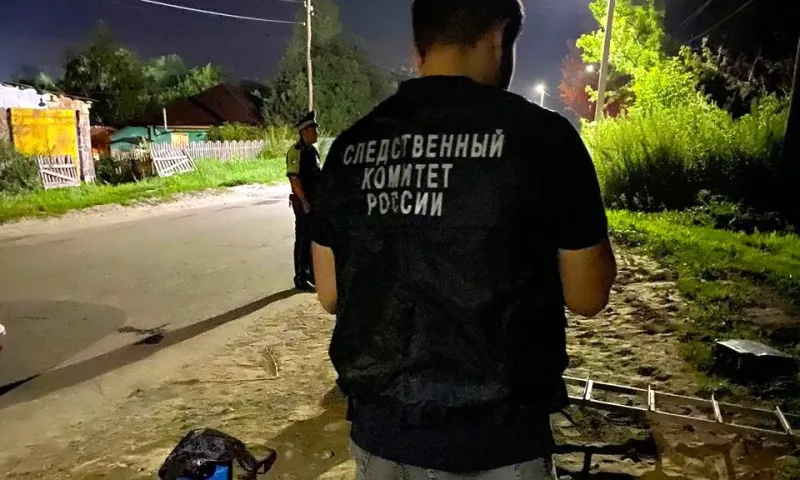 Мужчина и подросток задохнулись на дне водопроводного колодца в Троицком районе