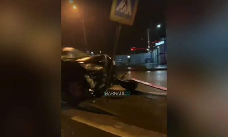 На Павловском тракте в Барнауле произошло ДТП