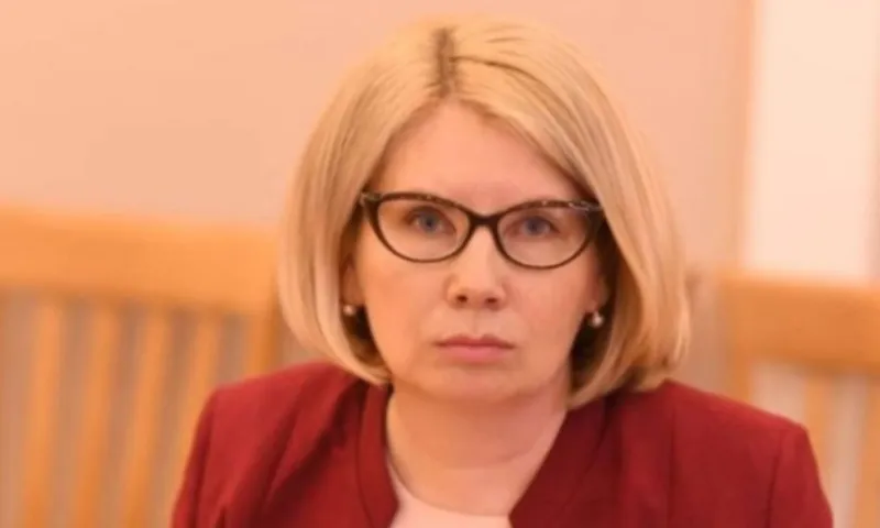  «Баловство может закончиться трагедией»: детский омбудсмен обратилась к родителям Алтайского края