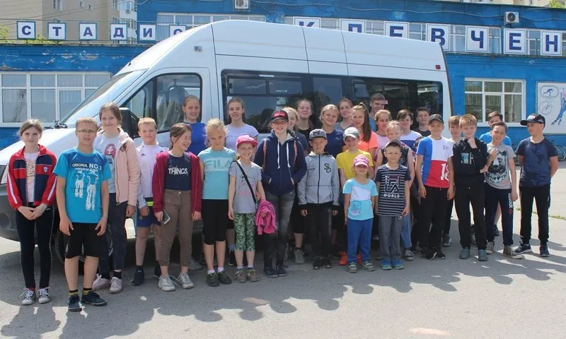 Алтайская спортшкола олимпийского резерва по конькобежному спорту получила новый автобус