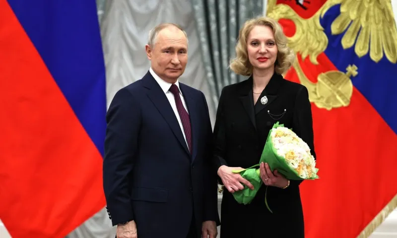 Президент России вручил награду врачу из Алтайского края