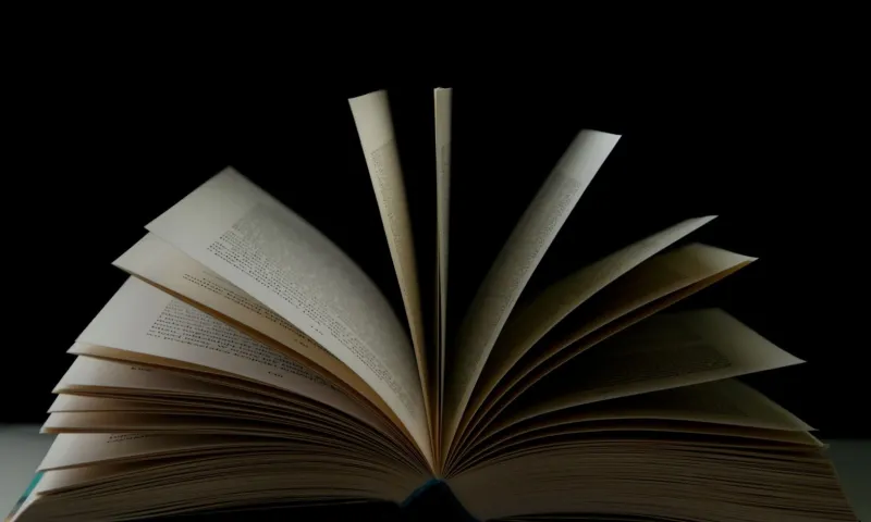 Книга барнаульского писателя о Шукшине стала претендентом на победу в премии «Большая книга»
