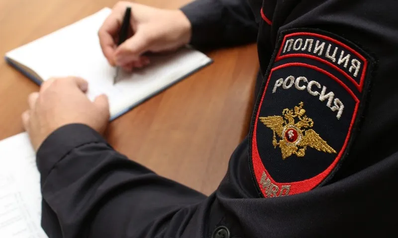 Алтайские полицейские нашли людей, разгромивших освещение на Мемориале Славы