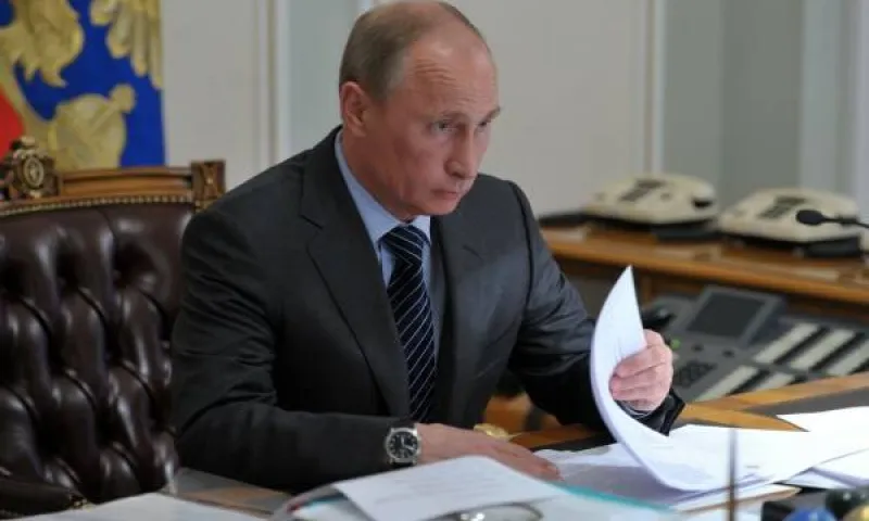 Больше 250 поручений президента России Владимира Путина должны исполнить власти Алтайского края