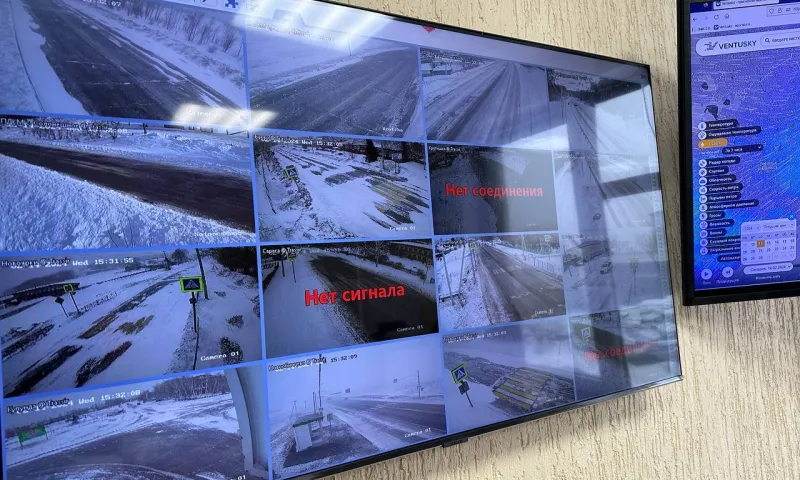 9 раз за сутки спасатели помогли водителям, чьи автомобили пострадали из-за непогоды в Алтайском крае