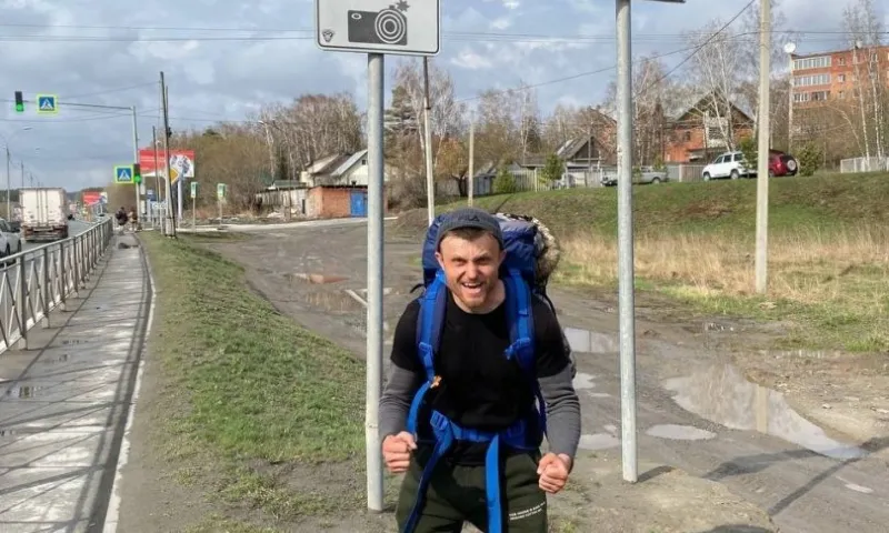 Житель Алтайского края дошёл пешком из Бийска до Новосибирска