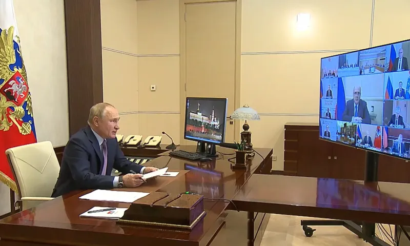 Виктор Томенко принял участие в совместном заседании Госсовета РФ и Совета по науке и образованию