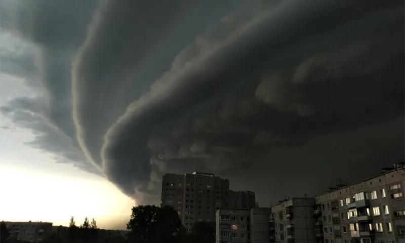 Ураганный ветер до 27 м/с: о погоде в Алтайском крае 18 апреля