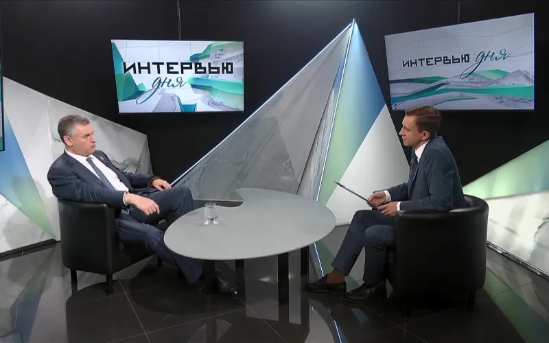 Clone of Элена Кондратенко: выставка рисунков детей Донбасса, память о сыне и сила добровольчества
