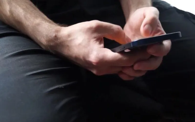 Житель Ключевского района попал под суд за интимные фото жены