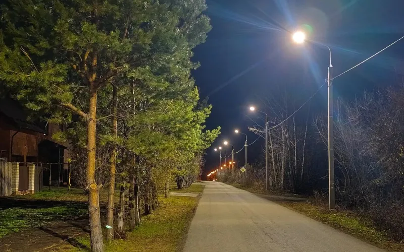 Уличное освещение установили в пригороде Барнауле