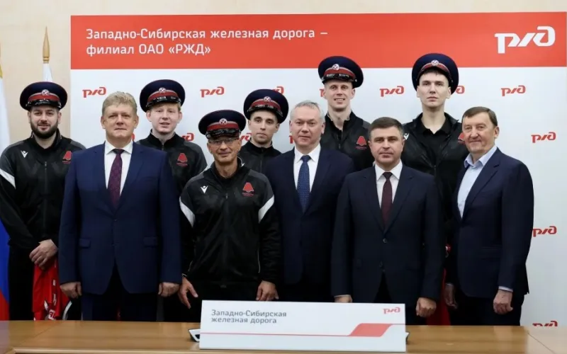 Полпред президента в СФО встретился с волейбольным клубом «Локомотив»