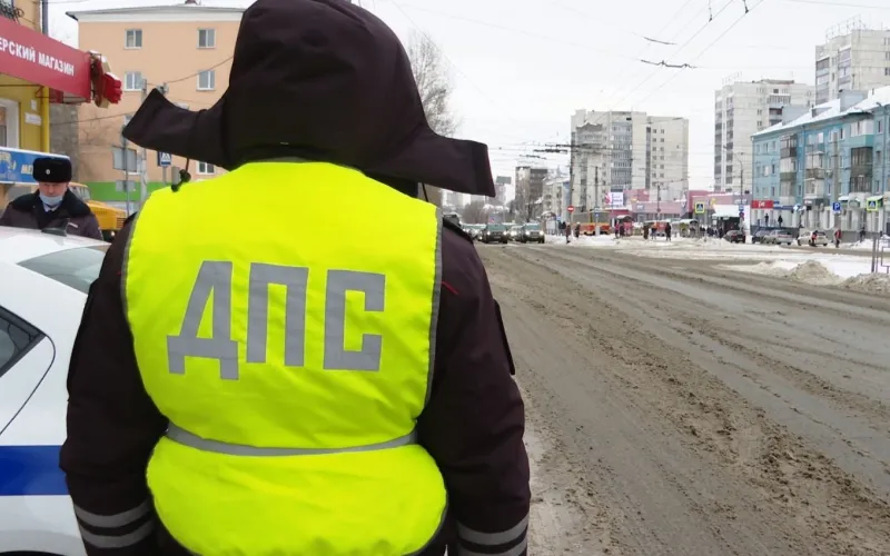 Водителей Алтайского края предупредили об опасности на дорогах