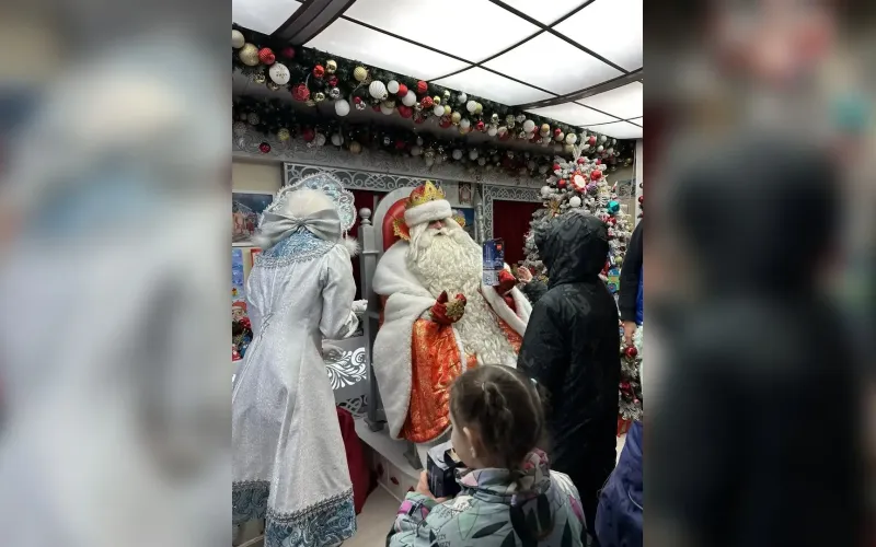 В РЖД раскрыли маршрут поезда Деда Мороза: в какие города и когда приедет зимний волшебник?