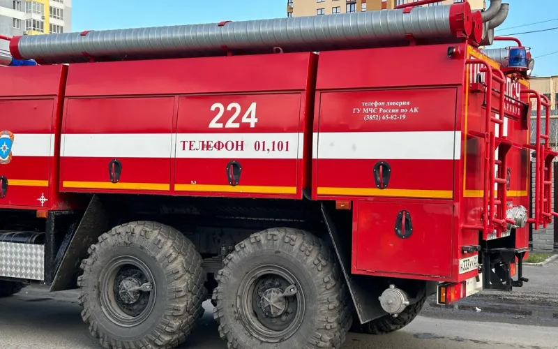13 пожаров ликвидировали за последние сутки в Алтайском крае